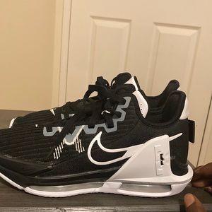 Lebron witness vi tb